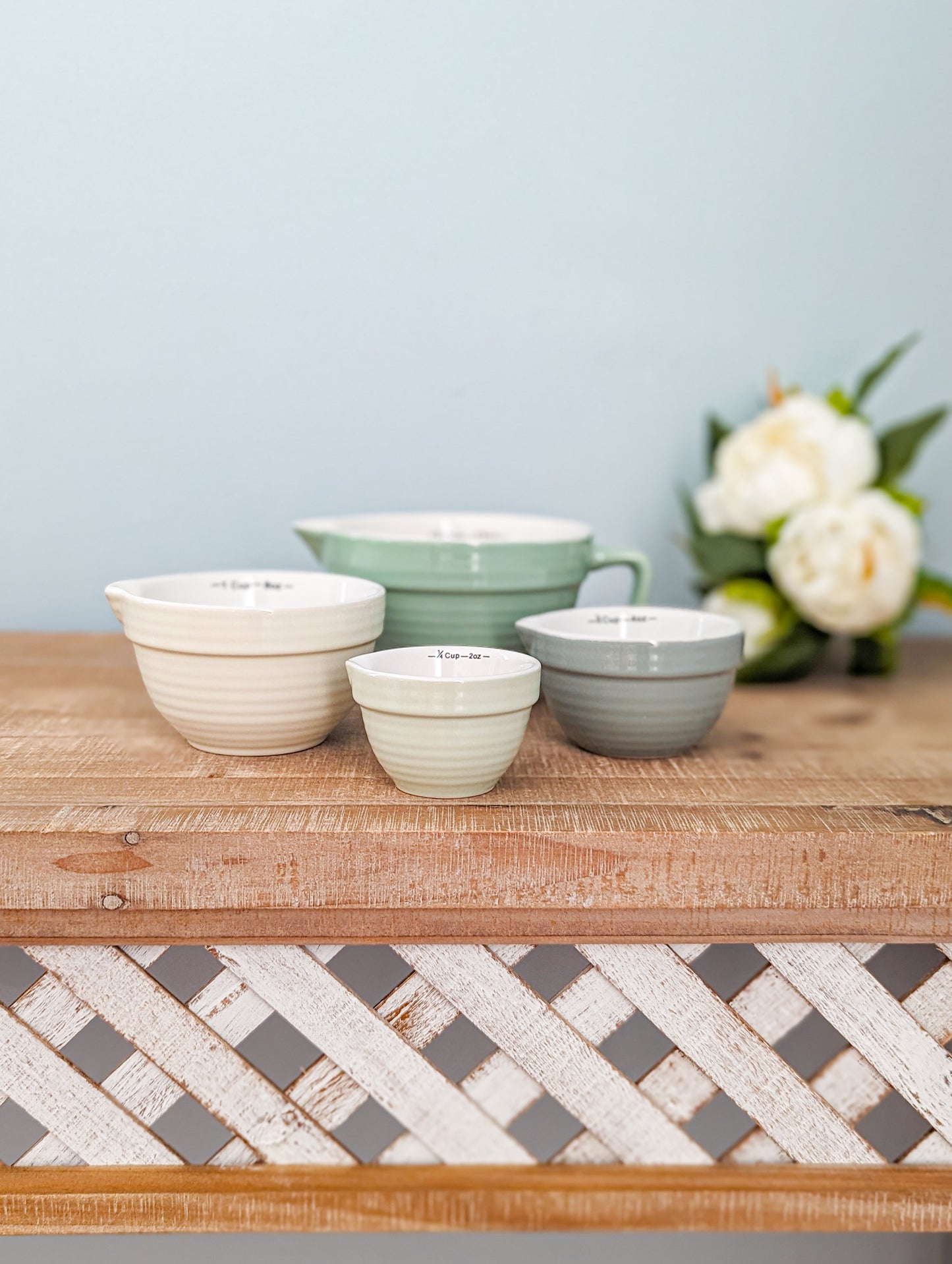 Pastel Measuring Cups